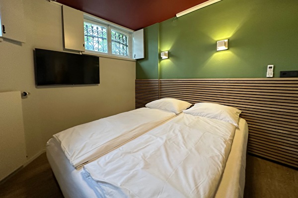 Triple Weber Rooms