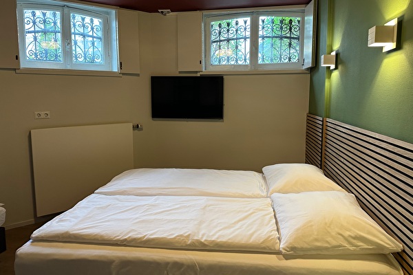 Triple Weber Rooms
